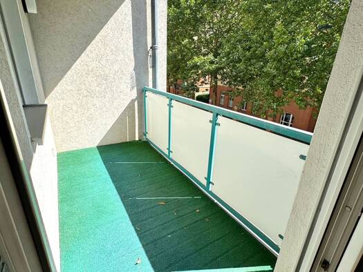 Wohnung zur Miete 660 € 3 Zimmer 77 m² 2. Geschoss frei ab sofort Gerhart-Hauptmann-Str. Innenstadt Gera 07546