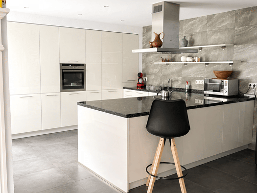 Bungalow zum Kauf 850.000 € 6 Zimmer 248 m² 250 m² Grundstück frei ab sofort Wiesenstraße 12 a Sulzbach 65843