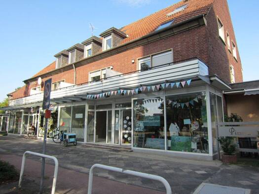 Mehrfamilienhaus zum Kauf als Kapitalanlage geeignet 585.000 € 346,8 m² 235 m² Grundstück Ernst-Moritz-Arndt-Str. 43 Neukirchen Neukirchen-Vluyn 47506