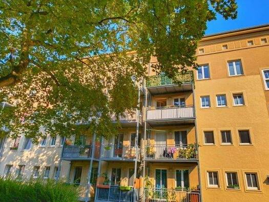 Wohnung zum Kauf 64.000 € 2 Zimmer 50 m² Zentrum Chemnitz 09111