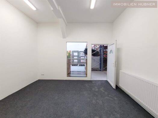 Bürofläche zur Miete 13,90 € 879 m² Bürofläche Wiener Neudorf 2351