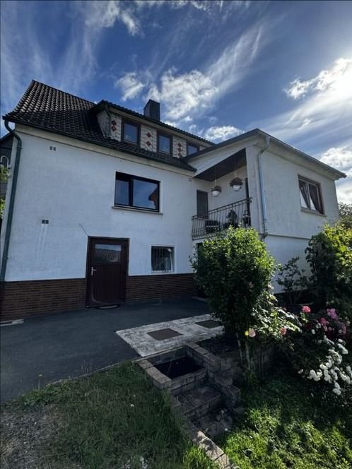 Mehrfamilienhaus zum Kauf 245.000 € 8 Zimmer 190 m²<br/>Wohnfläche 852 m²<br/>Grundstück Schreufa Frankenberg 35066