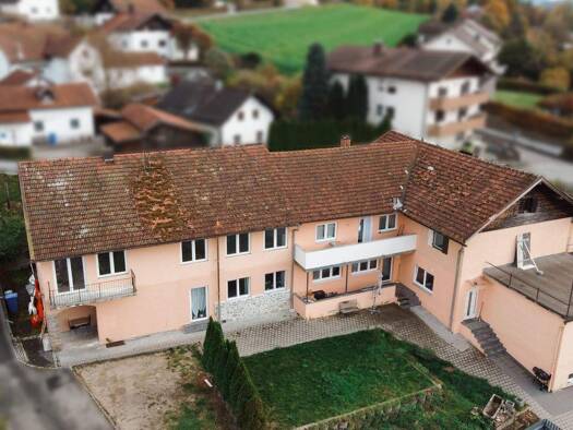 Mehrfamilienhaus zum Kauf 849.000 € 15 Zimmer 520,5 m² 1.177 m² Grundstück Viechtach 94234