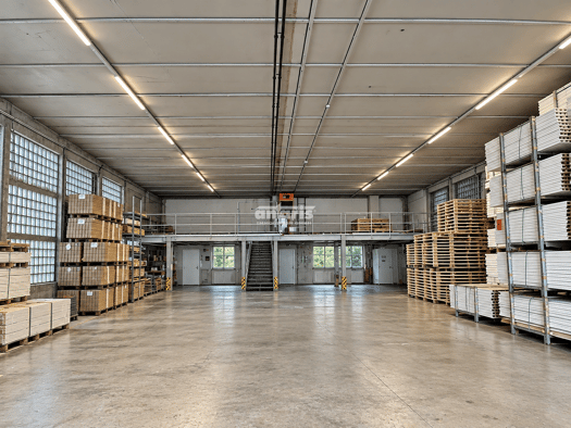 Lagerhalle zur Miete 442 m² Lagerfläche teilbar ab 442 m² Gehren Gehren 98694