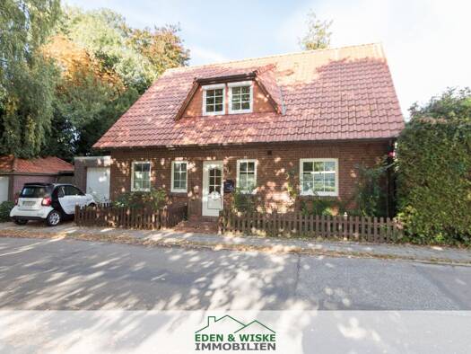 Einfamilienhaus zur Miete 995 € 4 Zimmer 138 m² 436 m² Grundstück frei ab 01.12.2025 Norden 26506
