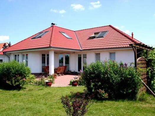 Bungalow zur Miete 725 € 4 Zimmer 110 m² 815 m² Grundstück Norstedt 25884