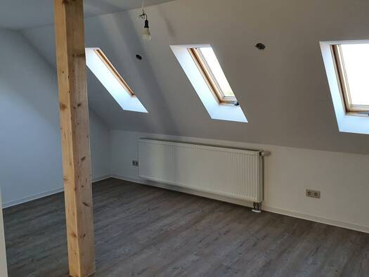 Wohnung zur Miete 480 € 2 Zimmer 45 m² 2. Geschoss frei ab sofort Hildburghausen 98646