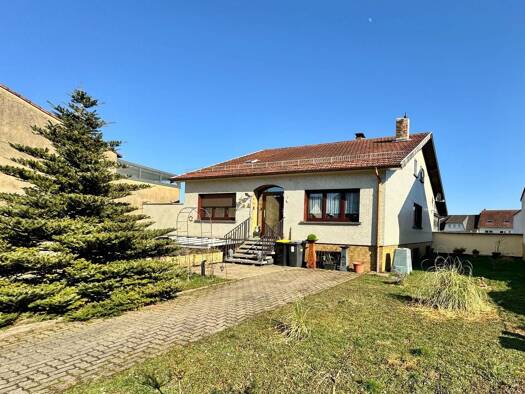 Einfamilienhaus zum Kauf 295.000 € 6 Zimmer 200 m² 676 m² Grundstück Saarbrücken 66117