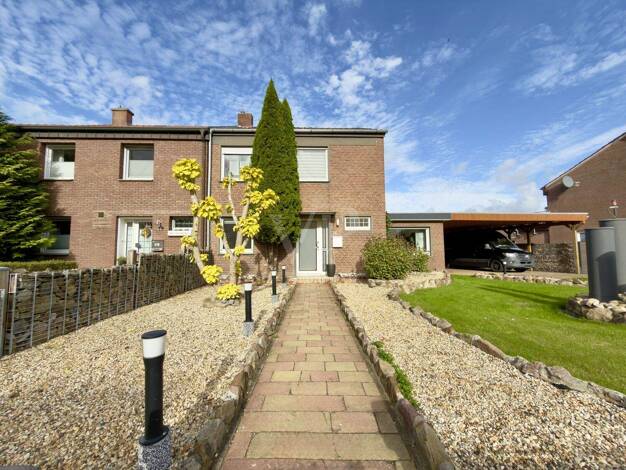 Doppelhaushälfte zum Kauf 299.000 € 4 Zimmer 130 m² 678 m² Grundstück Haren 49733