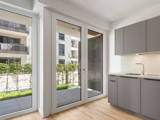 Wohnung zur Miete - Erstbezug 2.035 € 3 Zimmer 78,5 m² EG frei ab sofort Pufendorfstraße 3A-3E Friedrichshain Berlin 10249