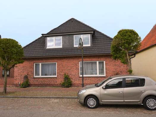 Wohnung zur Miete 620 € 3 Zimmer 52 m² Dachgeschoss frei ab 01.10.2025 Lunden 25774