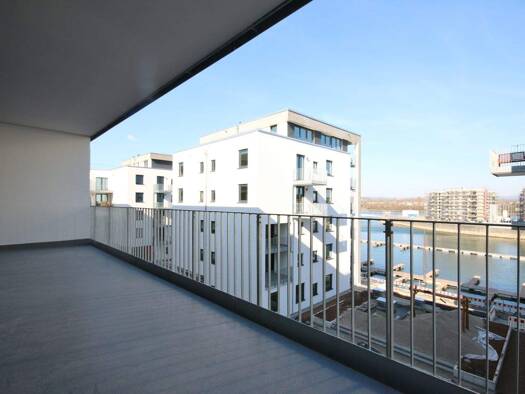 Wohnung zur Miete 1.640 € 3 Zimmer 95,9 m² 4. Geschoss frei ab 01.02.2026 Rheinallee 60a Neustadt Mainz 55118