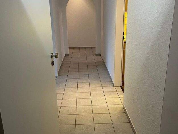 Wohnung zur Miete 975 € 4 Zimmer 92 m² 1. Geschoss frei ab 01.02.2026 Wurmlingen 78573