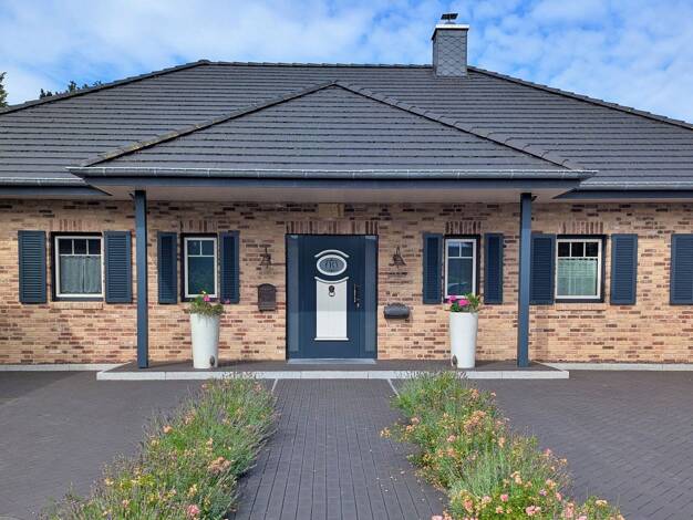 Bungalow zum Kauf 1.149.000 € 4,5 Zimmer 160 m² 2.107 m² Grundstück Dargow 23883