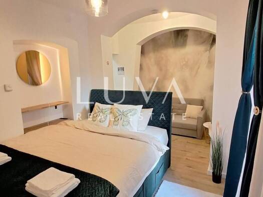 Studio zum Kauf 165.000 € 1 Zimmer 33 m² 1. Geschoss Donji grad, Donji Grad Mimara