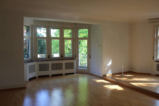 Wohnung zur Miete 1.850 € 7 Zimmer 240 m² 1. Geschoss frei ab 01.06.2025 Innenstadt Reutlingen 72764
