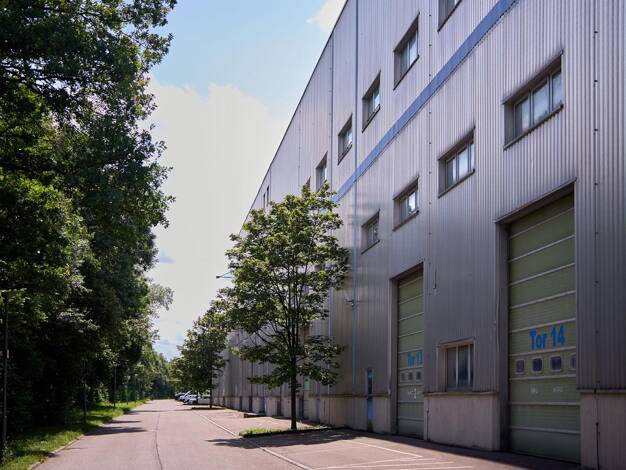 Lagerhalle zur Miete 3,95 € 1.017,5 m² Lagerfläche Im Pfingstwasen 1 Stadtgebiet Göppingen 73035