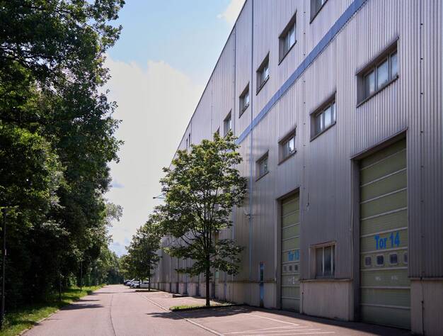 Lagerhalle zur Miete 3,95 € 1.017,5 m² Lagerfläche Im Pfingstwasen 1 Stadtgebiet Göppingen 73035
