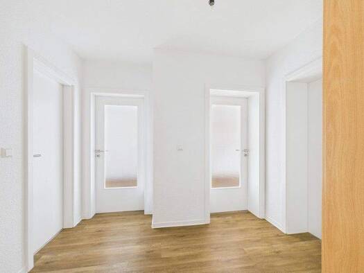 Wohnung zur Miete 308 € 2 Zimmer 49,5 m² EG Eichendorffstr. 3 Ebersdorf Chemnitz 09131