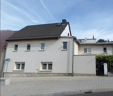 Reihenendhaus zum Kauf 69.950 € 7 Zimmer 130 m² 153 m² Grundstück Osterfeld Osterfeld 06721