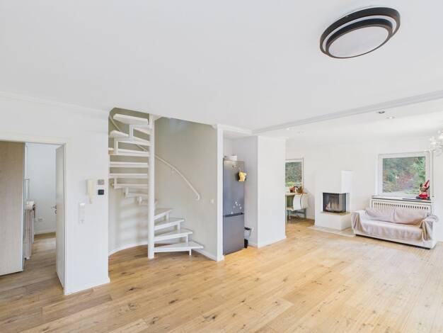 Mehrfamilienhaus zum Kauf 799.000 € 8 Zimmer 209,9 m² 1.400 m² Grundstück Ebersteinburg Baden-Baden 76530