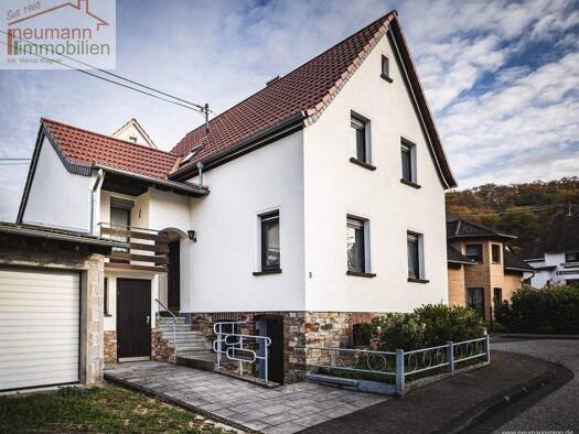 Einfamilienhaus zum Kauf 149.000 € 5 Zimmer 84,1 m² 113 m² Grundstück Kurtscheider Straße 3 Niederbreitbach 56589