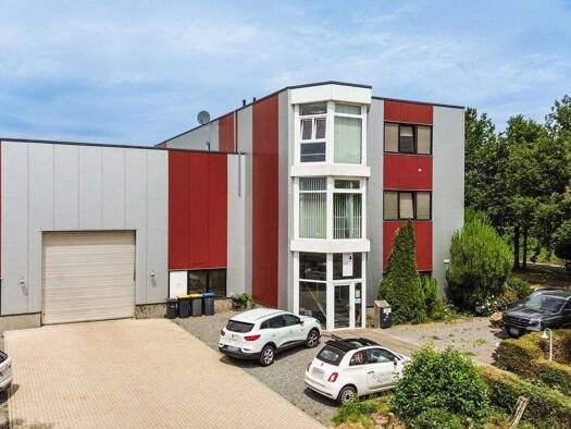 Produktionshalle zum Kauf als Kapitalanlage geeignet 1.100.000 € 976,7 m² 1.923 m² Grundstück Paffendorf Bergheim 50126