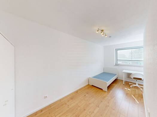 WG-Zimmer zur Miete 570 € 1 Zimmer 40 m² 1. Geschoss frei ab sofort Raimundstraße 100 Dornbusch Frankfurt am Main 60320