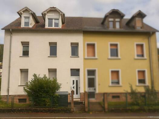 Mehrfamilienhaus zum Kauf 249.000 € 8 Zimmer 177 m² 203 m² Grundstück Eberbach 69412