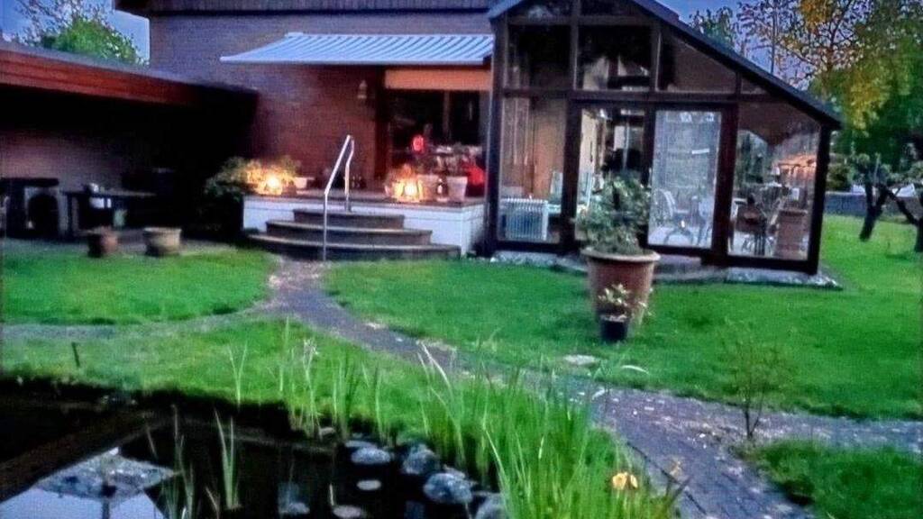 Einfamilienhaus zum Kauf 498.000 € 7,5 Zimmer 140 m² 826 m² Grundstück Rheda Rheda-Wiedenbrück 33378