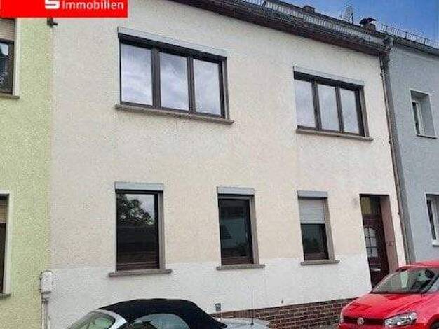 Reihenmittelhaus zum Kauf 79.500 € 5 Zimmer 159 m² 305 m² Grundstück Zeulenroda Zeulenroda-Triebes 07937