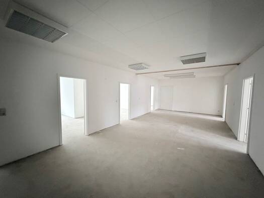 Bürofläche zur Miete provisionsfrei 1.316 € 6 Zimmer 188 m² Bürofläche St Johann Saarbrücken 66111