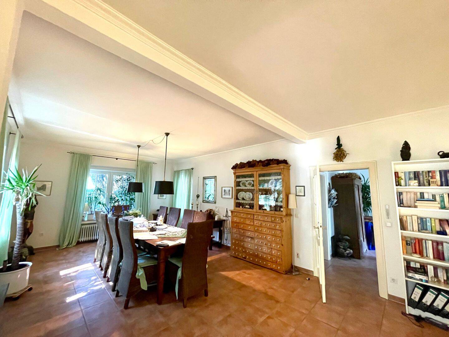 Property thumbnail 4