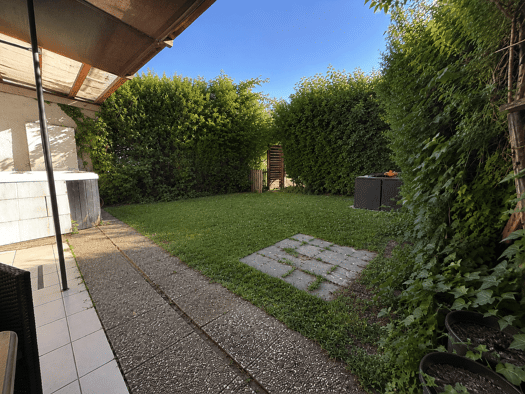 Mehrfamilienhaus zum Kauf 450.000 € 4 Zimmer 85 m² 197 m² Grundstück Hausen Frankfurt am Main 60488