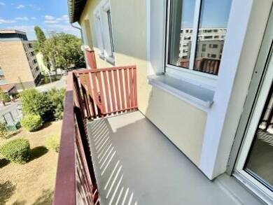 Studio zur Miete 963 € 3 Zimmer 68 m² 3. Geschoss frei ab 01.09.2025 Erligheimerstraße 7 Rot Stuttgart 70437
