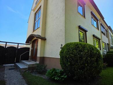 Mehrfamilienhaus zum Kauf 249.000 € 9 Zimmer 166 m² 400 m² Grundstück Bremen 28779