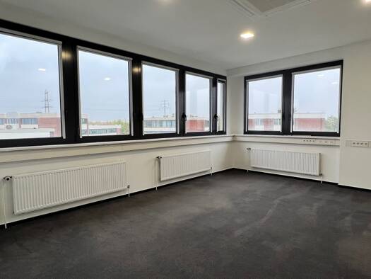 Bürofläche zur Miete 2.016 € 168 m² Bürofläche Hamburg 22045