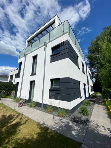 Doppelhaushälfte zum Kauf provisionsfrei 8 Zimmer 195 m² 306 m² Grundstück Volksdorf Hamburg 22359