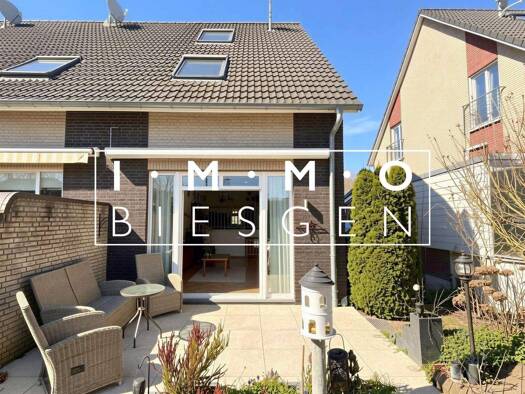 Reihenendhaus zum Kauf 380.000 € 5 Zimmer 90 m² 201 m² Grundstück Heißen Mülheim an der Ruhr 45472