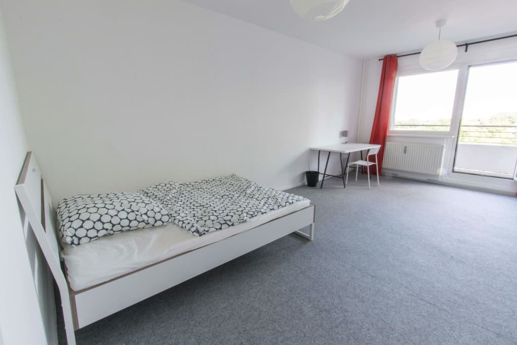 Wohnung zur Miete Wohnen auf Zeit 750 € 1 Zimmer 25 m²<br/>Wohnfläche 01.02.2025<br/>Verfügbarkeit Rhinstraße Friedrichsfelde Berlin 10315