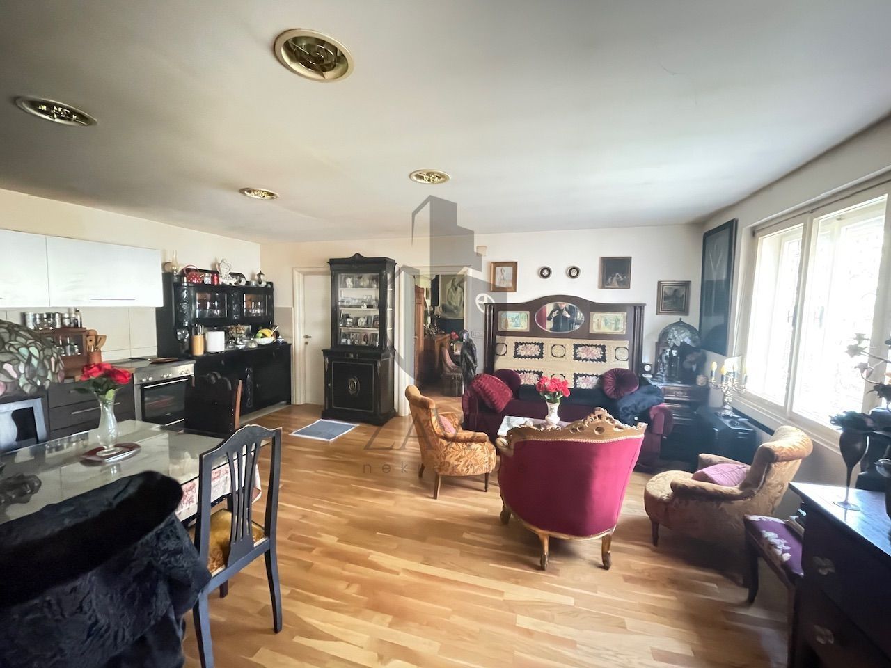 Wohnung zum Kauf 244.950 € 3 Zimmer 90 m²<br/>Wohnfläche 2.<br/>Geschoss Donji grad