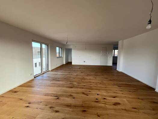 Wohnung zur Miete 1.285 € 4 Zimmer 135,3 m² 2. Geschoss Kirchenlaibach Speichersdorf 95469