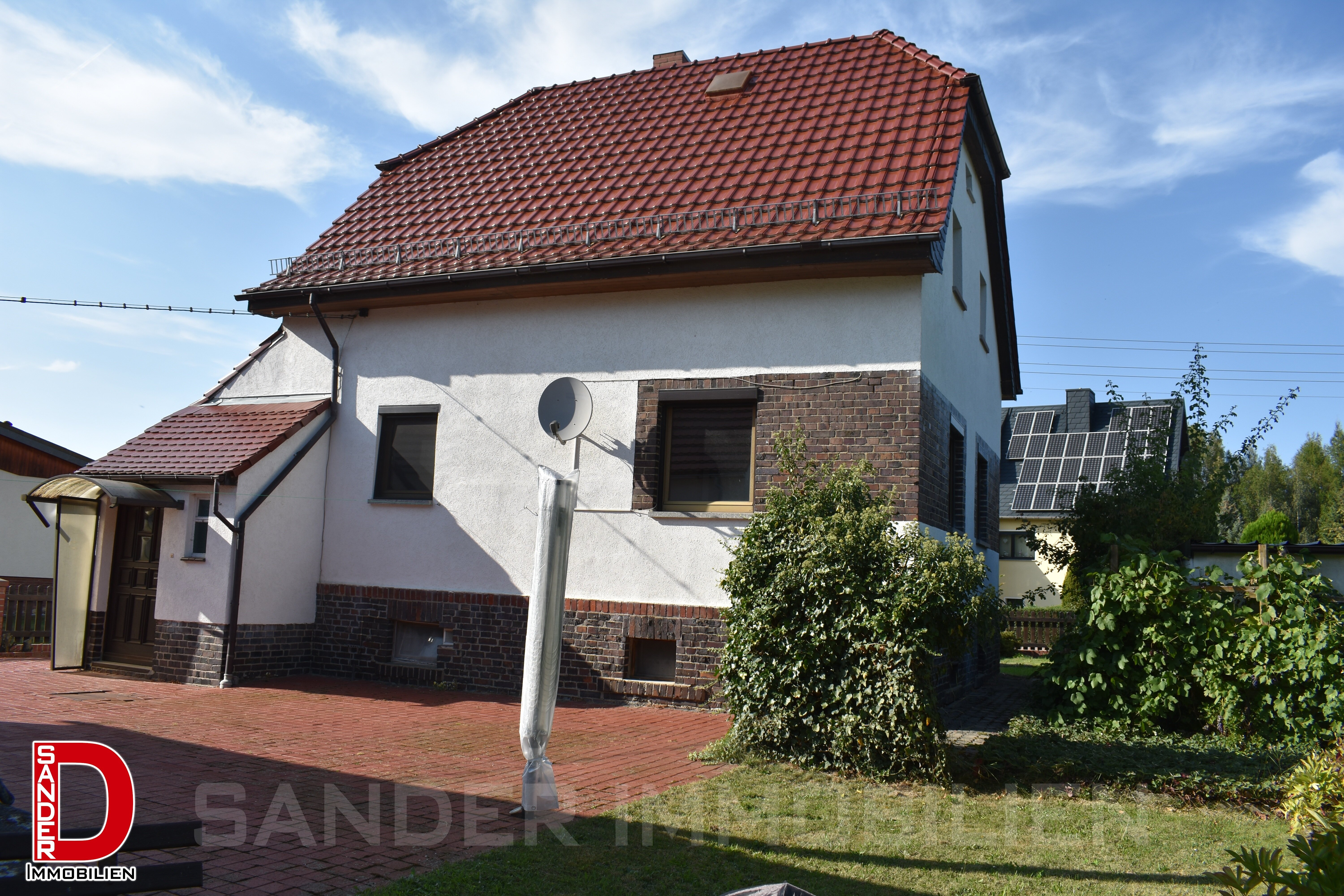 Einfamilienhaus zum Kauf 100.000 € 5 Zimmer 93 m²<br/>Wohnfläche 329 m²<br/>Grundstück ab sofort<br/>Verfügbarkeit Kohrener Straße 44 E Narsdorf Geithain 04643