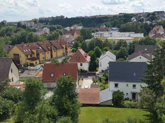 Wohnung zur Miete 1.197 € 3,5 Zimmer 109 m² 3. Geschoss frei ab 01.03.2026 Versbach Würzburg 97078