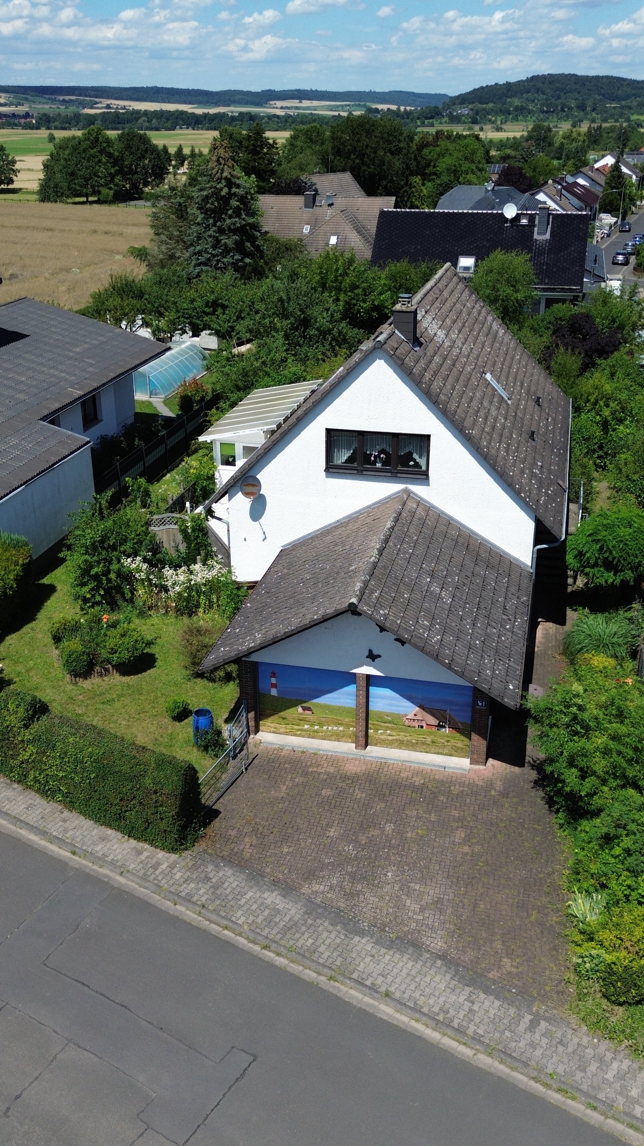 Einfamilienhaus zum Kauf 475.000 € 5 Zimmer 108,9 m²<br/>Wohnfläche 1.008 m²<br/>Grundstück ab sofort<br/>Verfügbarkeit Hainchen Limeshain 63694