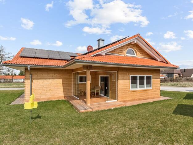 Bungalow zum Kauf 575.000 € 3 Zimmer 102,5 m² 719 m² Grundstück Weiltingen 91744