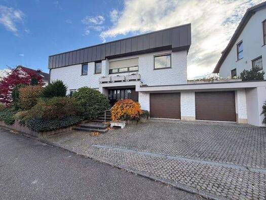 Einfamilienhaus zum Kauf 850.000 € 9 Zimmer 326 m² 888 m² Grundstück Kohlberg 72664