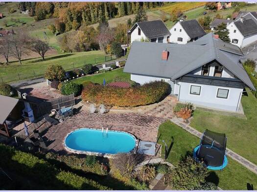 Einfamilienhaus zum Kauf 485.000 € 8 Zimmer 290 m² 1.650 m² Grundstück Bernreitherstrasse 75 Bad Gleichenberg 8344