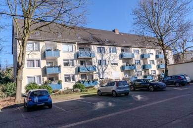 Wohnung zum Kauf 139.900 € 3 Zimmer 63,6 m² Dachgeschoss, 2. Geschoss frei ab sofort Vegesacker Straße 200 B Walle Bremen 28219