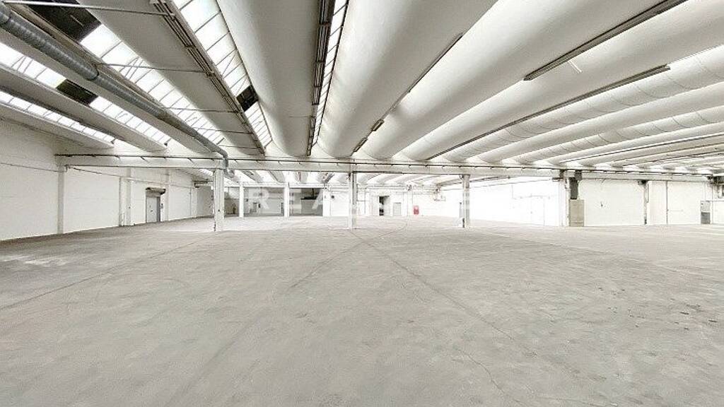 Lagerhalle zur Miete 8,50 € 4.135 m² Lagerfläche teilbar ab 4.360 m² Geiselbullach Olching 82140